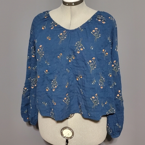 ANA A New Approach Blue Peasant Shirt Womens Size L Floral Puffy Sleeves Cropped - Picture 1 of 5